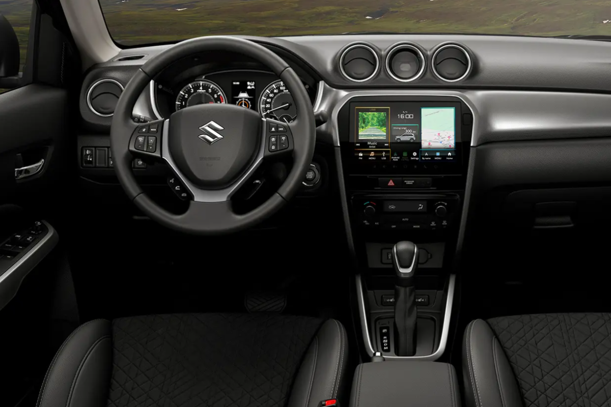 interior Vitara Hybrid cutie automata